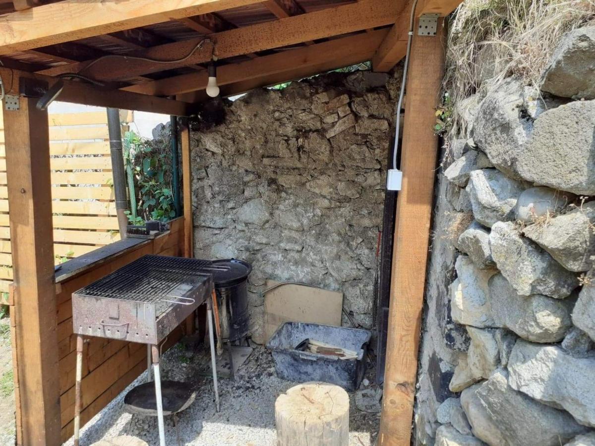Vila Andrei Sasca Montană Exteriér fotografie
